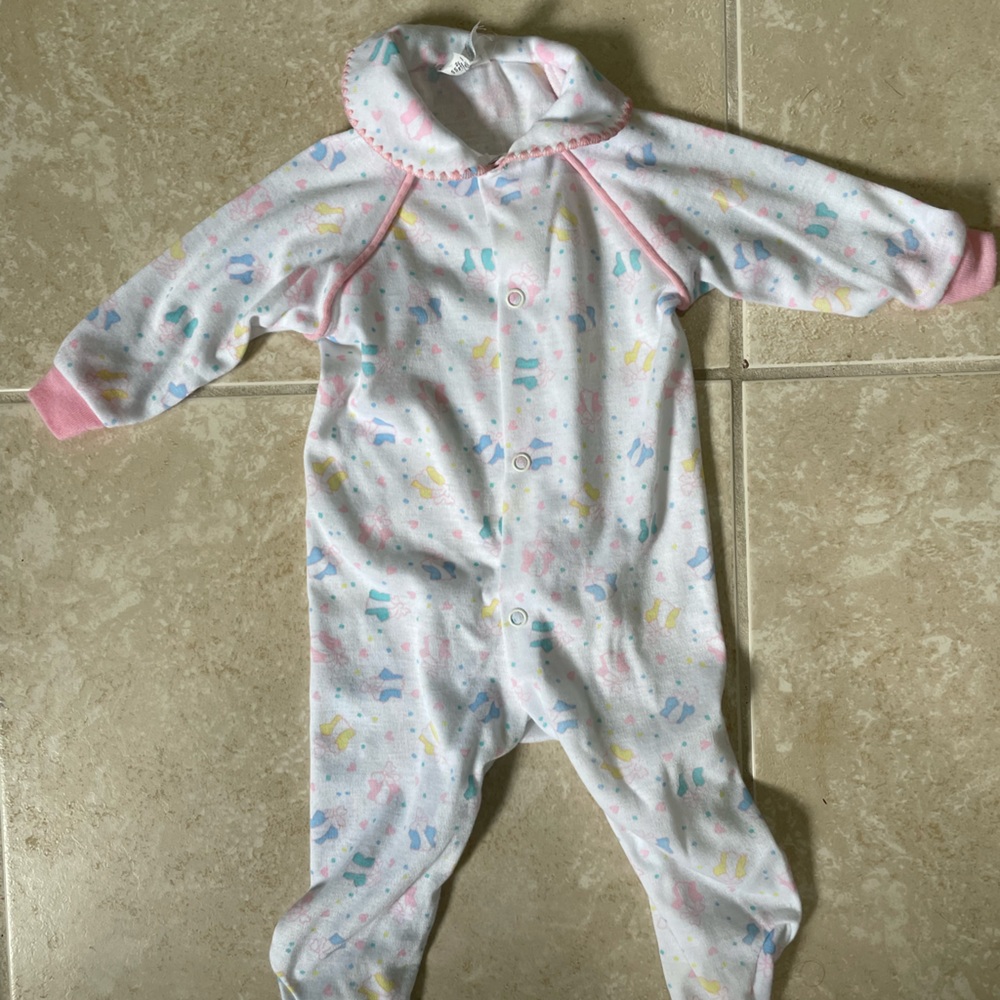 Vintage baby onesie size 3 m